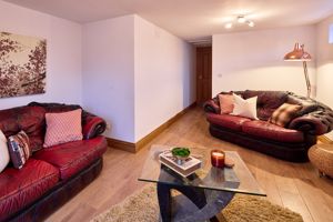 Photo 30- click for photo gallery